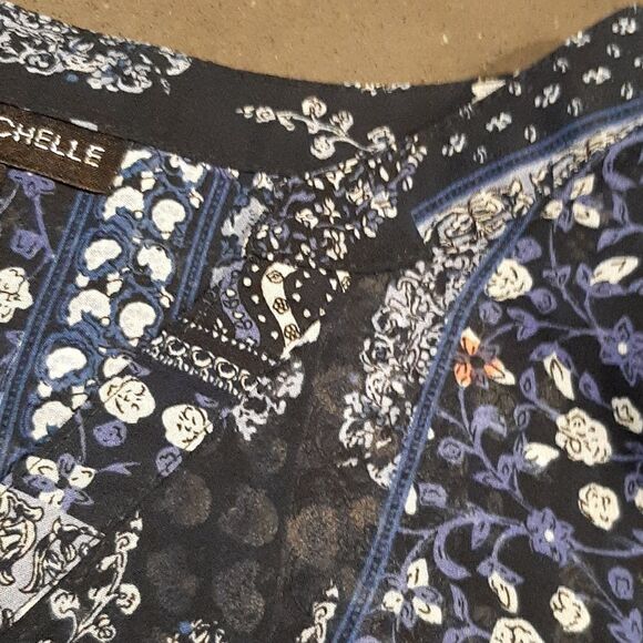 Sara Michelle Blue and White Flowy Sheer Top - Picture 9 of 9